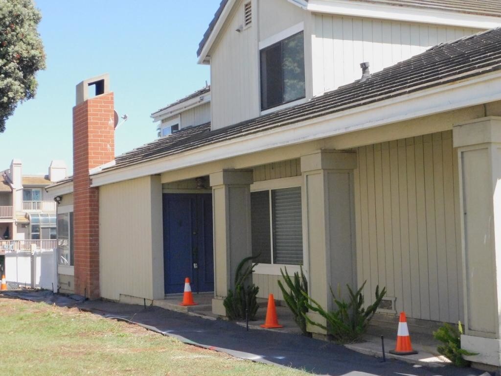 Foto principal - 2300 Kingsbridge Lane