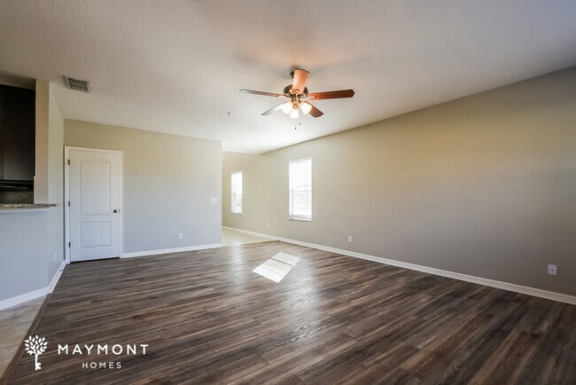 Foto del edificio - 226 White Dogwood Ln