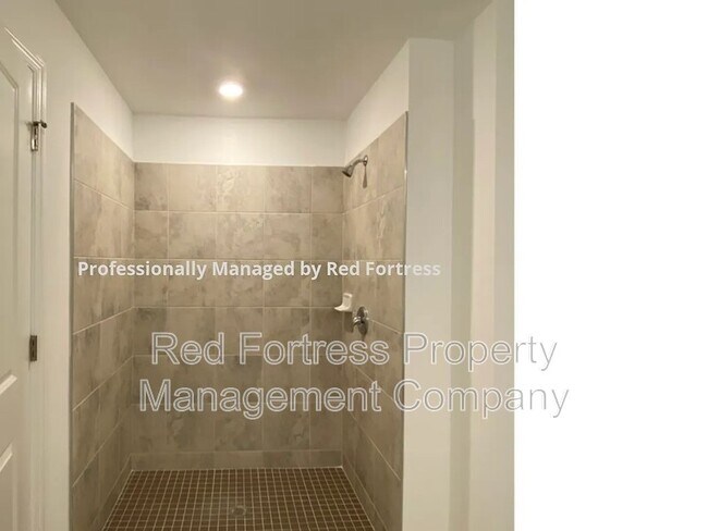 Building Photo - 4215 Villa Rapallo Way
