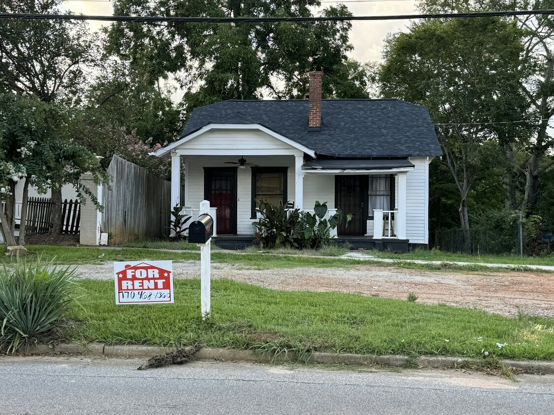 Foto del edificio - 121 E Tinsley St