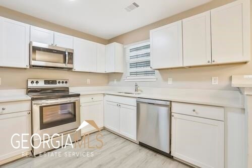 Building Photo - 4004 Angels Dr