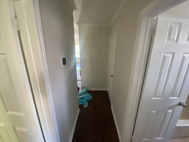 Photo du bâtiment - 87 Packard Blvd