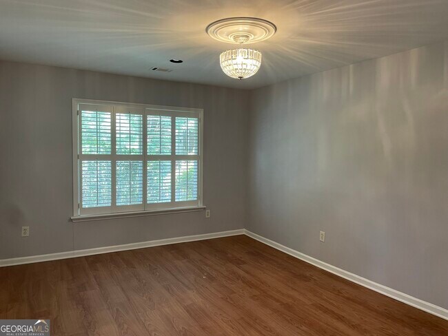 Foto del edificio - 1583 Piedmont Ave NE