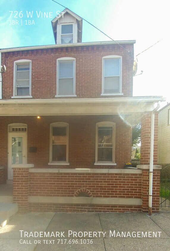 Primary Photo - Nice 3 Bedroom Town Home