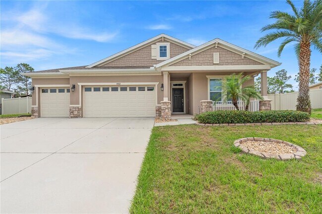 Foto del edificio - 4460 Linwood Trace Ln