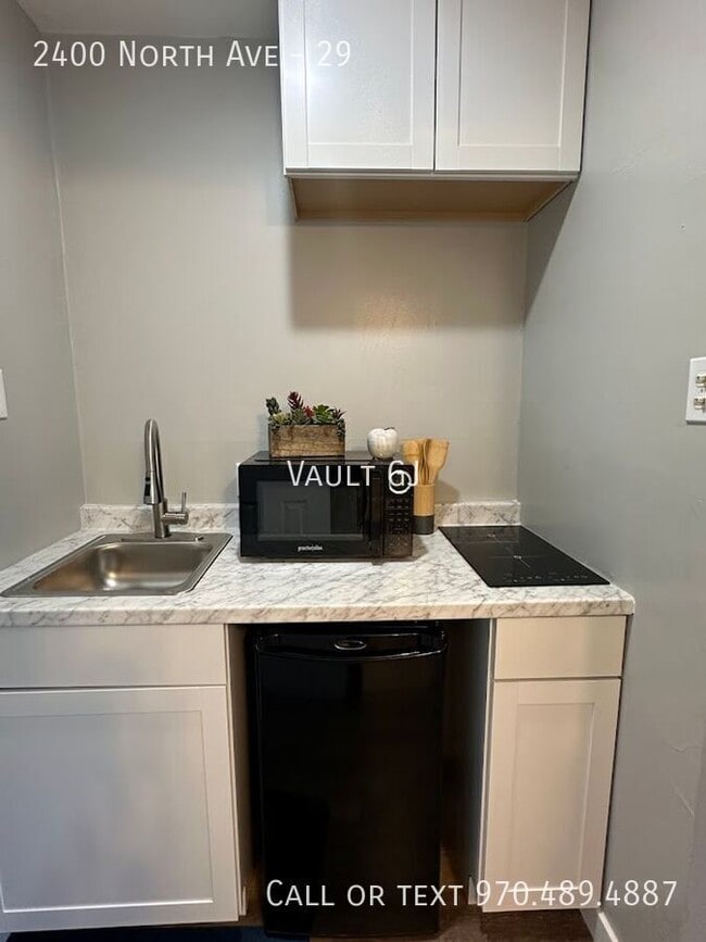 Building Photo - 2400 North Ave