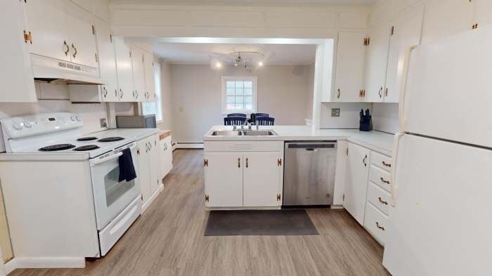 Foto principal - 54 Burleigh Rd