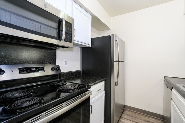 Building Photo - Southfield Apartments