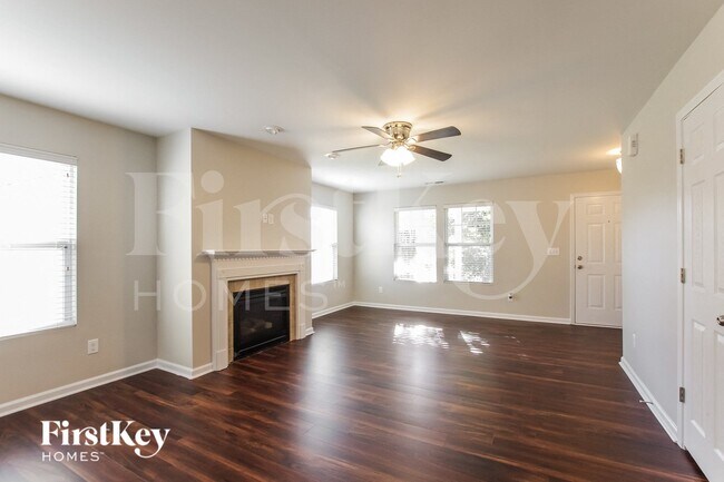Foto del edificio - 1523 Kellys Landing Drive