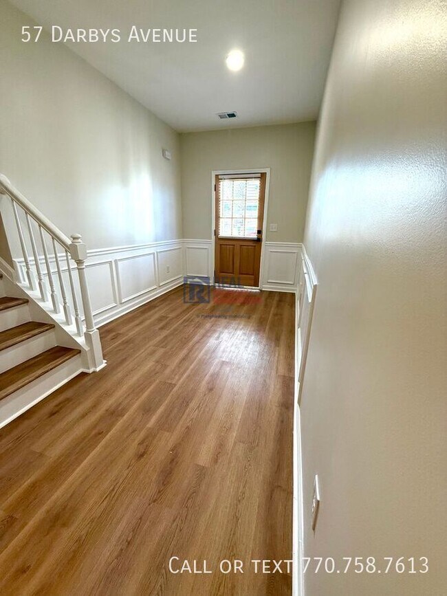 Building Photo - 57 Darbys Ave