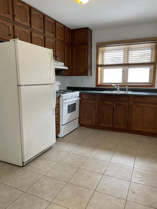 Building Photo - 1 bedroom in Chicago IL 60712