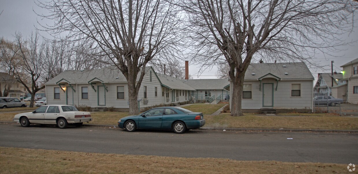 Foto principal - 214 S Naches Ave