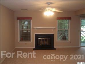 Building Photo - 20105 Henderson Rd