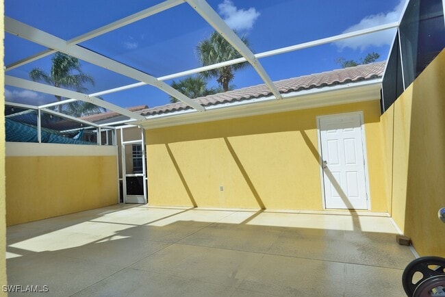 Building Photo - 28725 Alessandria Cir