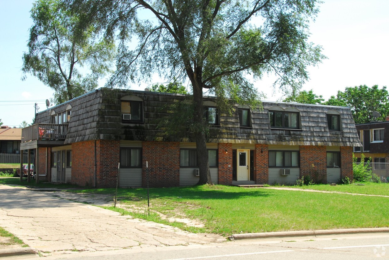 Building Photo - 209-211 Deer Valley Rd