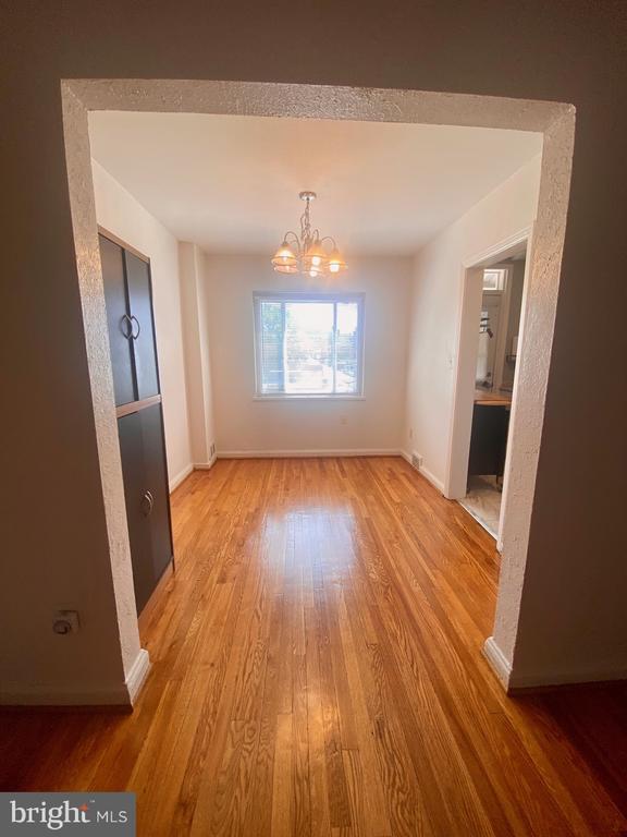 Building Photo - 135 33rd St NE