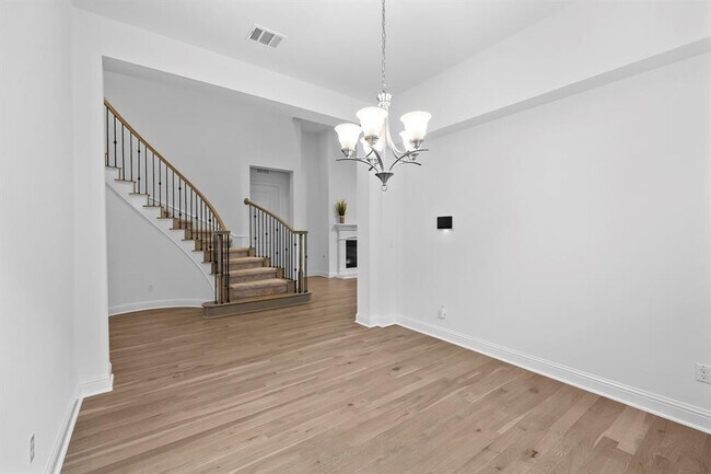 Building Photo - 4214 Logan Ridge Dr