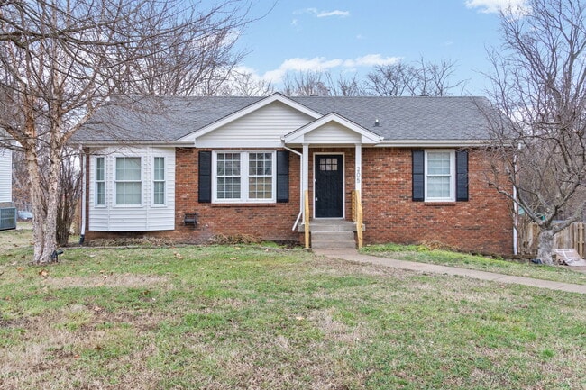 Building Photo - 205 Centennial Dr