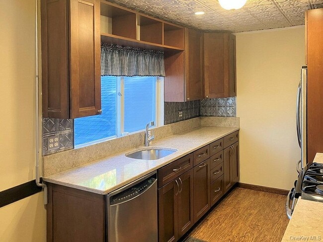 Foto del edificio - 1 Overlook Dr