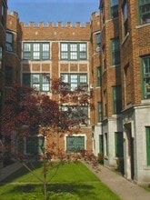 Building Photo - 4881 N Paulina St
