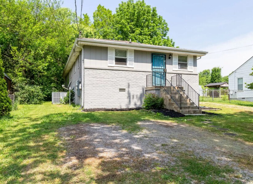Front - 4135 Edwards Ave