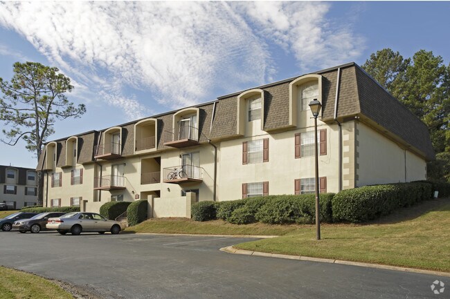 Foto del edificio - Everwood Estates