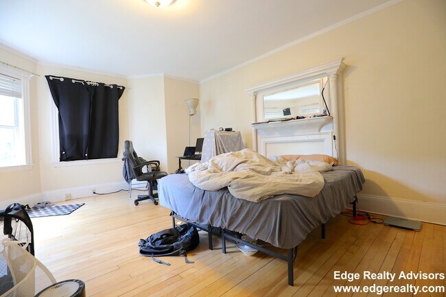 Foto del edificio - 26 Mapleton St