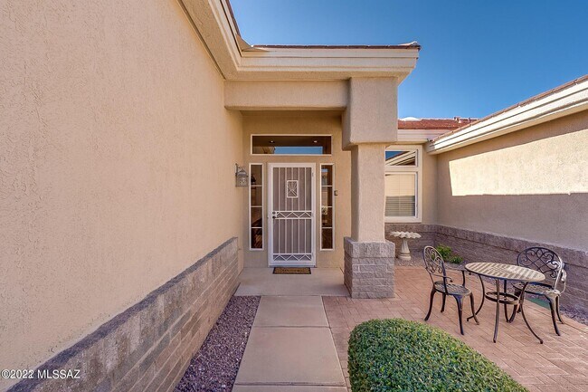 Foto del edificio - 14151 N Buckingham Dr