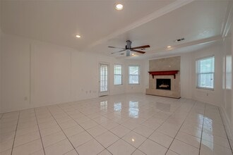 Building Photo - 20206 Cadogan Ct