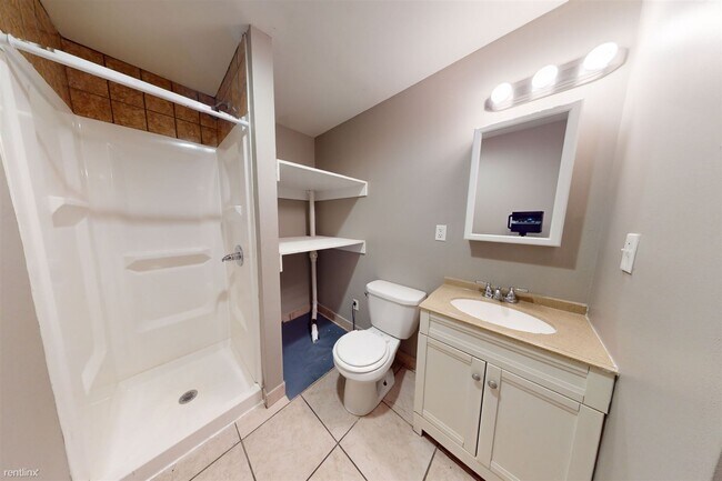 Foto del edificio - 3 br, 3 bath 4plex - 1858 N 16TH ST Unit B