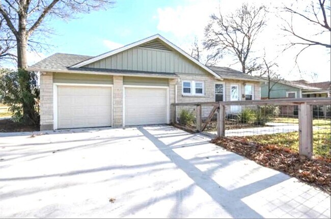 Foto del edificio - 1415 Newfield Ln