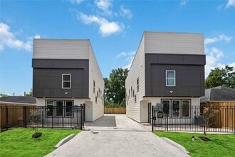 Building Photo - 4138 Larkspur St