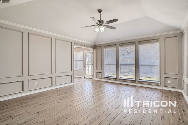 Building Photo - 5511 Misty Crest Dr
