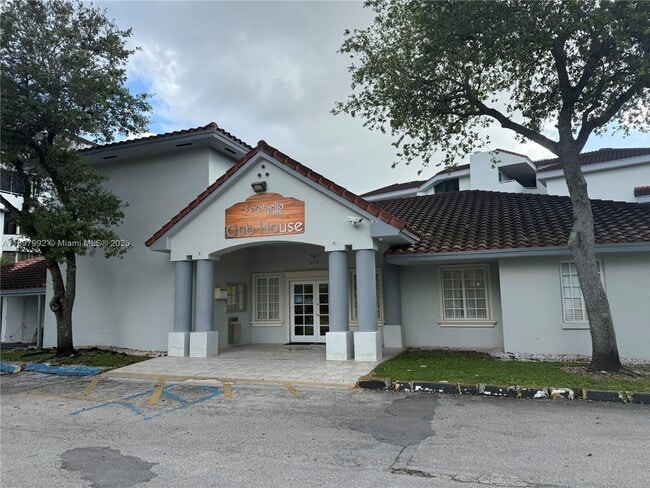 Foto del edificio - 8305 SW 152nd Ave