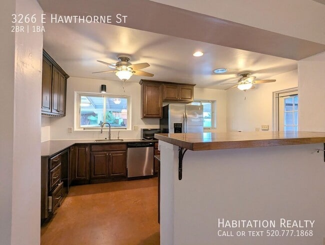 Foto del edificio - 3266 E Hawthorne St