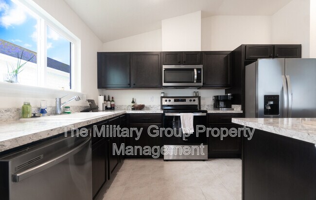 Foto del edificio - 1191 Panther Lk Pkwy