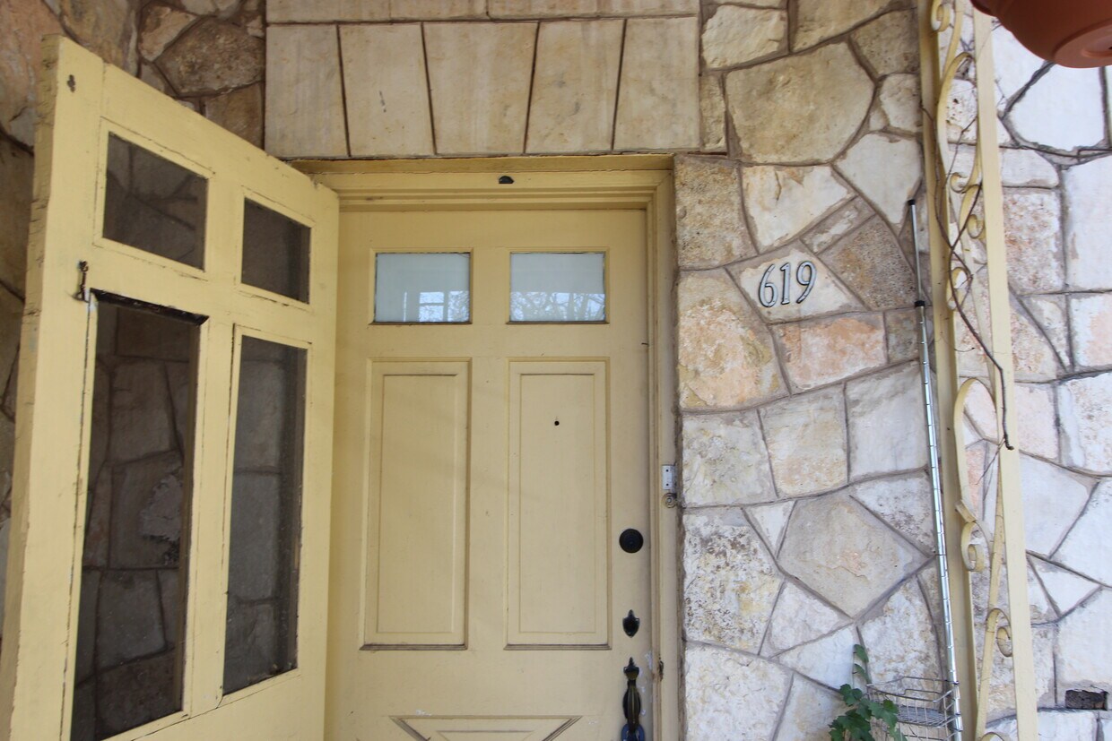 Foto principal - 619 Donaldson Ave