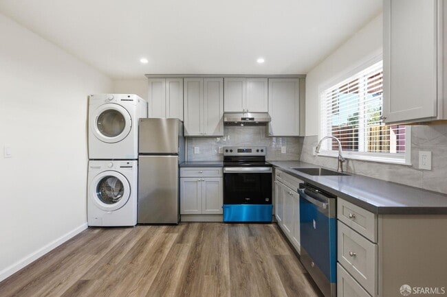 Building Photo - 1942 Peggy Dr