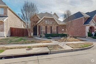 Building Photo - 2108 Harris Pl