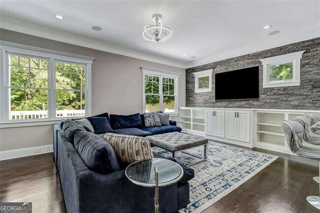 Foto del edificio - 343 Sterling St NE