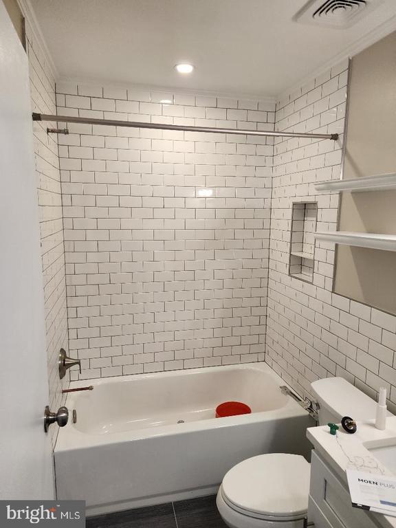 Foto del edificio - 205 E Cornell Dr