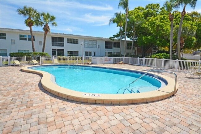 Building Photo - 837 Brandywine Dr