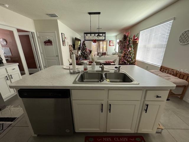 Foto del edificio - 245 Old Mill Pond Rd