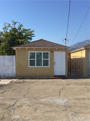 Primary Photo - 1301 N Benson Ave