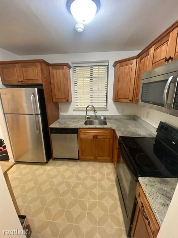 Building Photo - 2 br, 2 bath Condo - 215 Thomas Burgin Pkwy