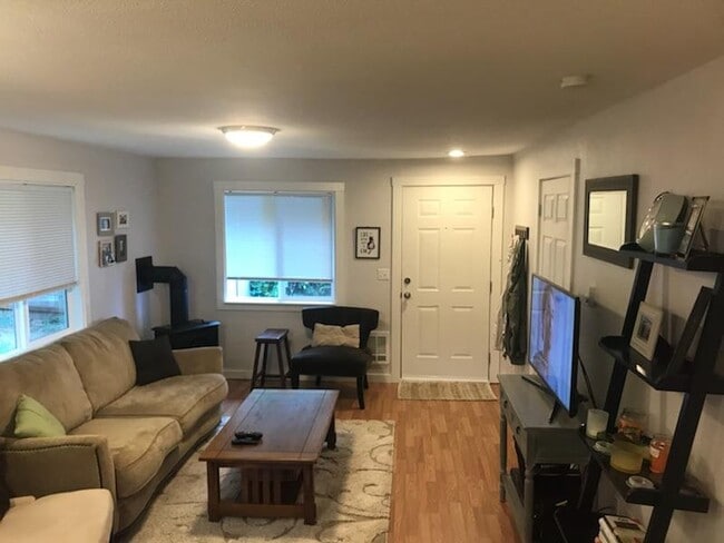 Foto del edificio - 1375 Whittier Ave SE