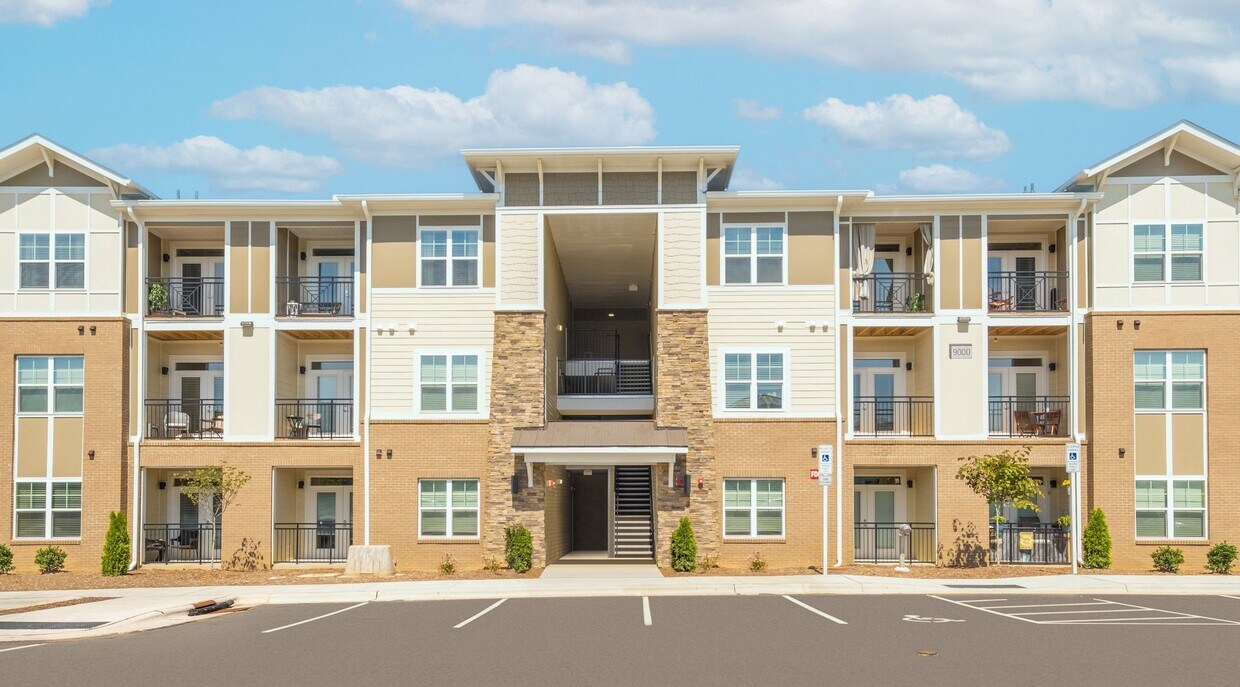 Hawthorne at Holly Springs Apartments in Holly Springs, NC