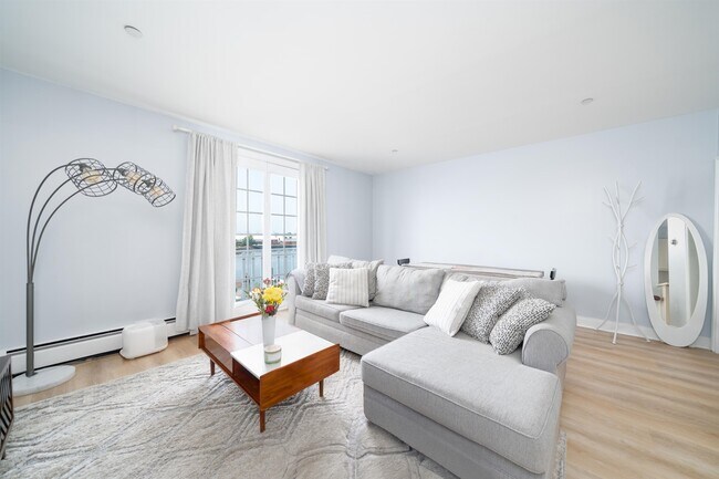 Foto del edificio - 100 Shearwater Ct E