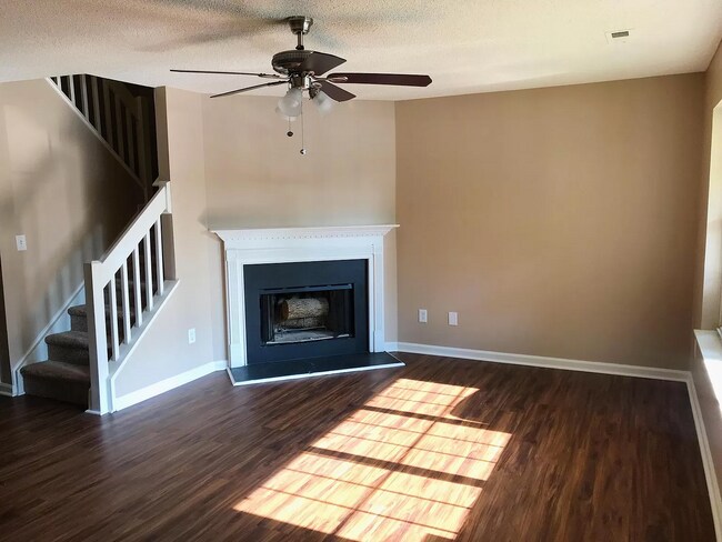 Foto del edificio - 5734 Prescott Ct