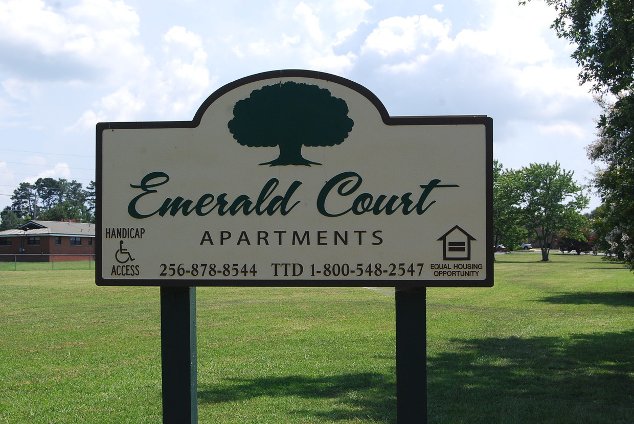 Foto principal - Emerald Court